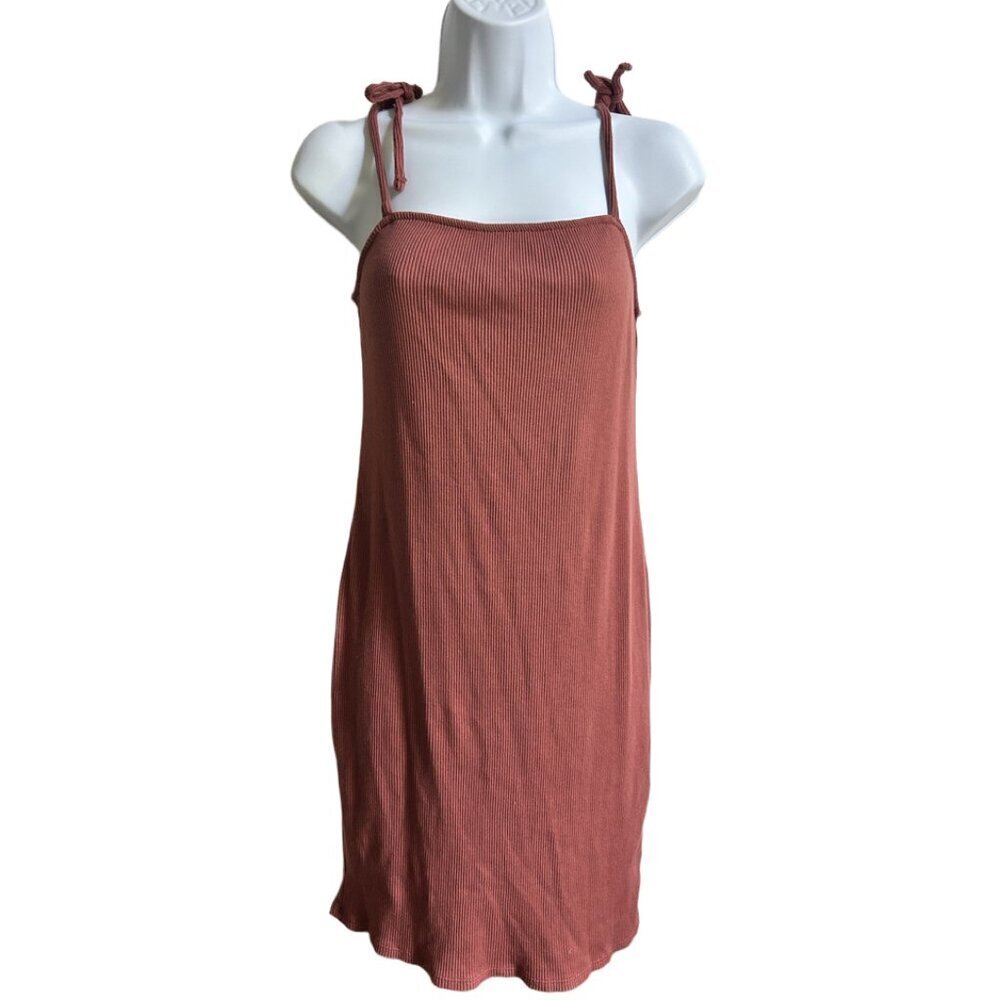 ✨3 for $18✨ Dusty Pink Women’s Strappy Tie Dress